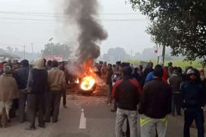 खोला अवैध उत्खननको विरोध गर्ने युवकको एकाबिहानै टिपरले किचेर हत्या