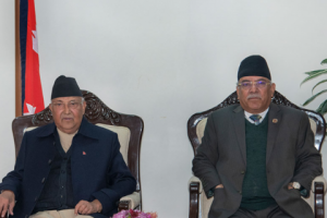ओली-प्रचण्ड बीच  साढे २ घण्टापछि सकिए छलफल
