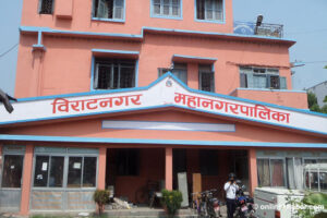 विराटनगरका विद्यालय गर्मिले तीन दिन बन्द