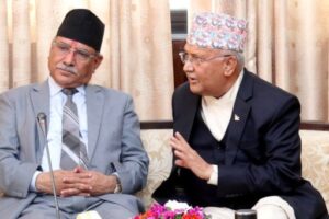 ओली र दाहाललाई चुनावी चटारो : एक अर्का विरुद्ध विष बमन