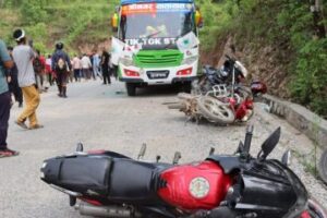 एमाले र गठबन्धनका कार्यकर्ताबीच झडप, दुई जना घाइते