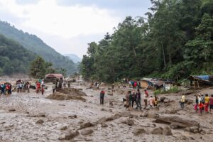 झापामा  १५ जनाको मृत्यु, १३ करोड बढी क्षति