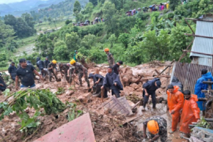 लगातारको वर्षाले पाल्पाका अधिकांश ग्रामीण सडक अवरुद्ध