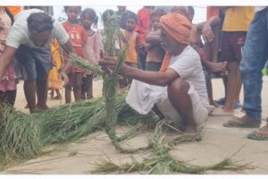 त्रिशुलीमा बेपत्ता पटेल दम्पत्ती फेला नपरेपछि कुशको शव बनाएर गरियो दाहसंस्कार