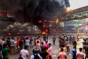 बङ्गलादेशमा आन्दोलन पूनः चर्किएपछि सतर्कता अपनाउन दुतावासको आग्रह