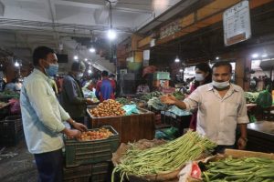 यस्ताे छ   अाजकाे  सरकारी एवं फलफूलको थोक मूल्य (तुलनात्मक मूल्यसूची)