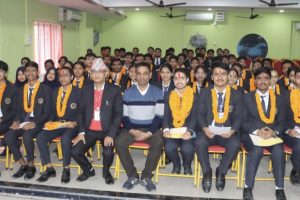 शिक्षादीपका उत्कृष्ट विद्यार्थी नगदसहित सम्मानित