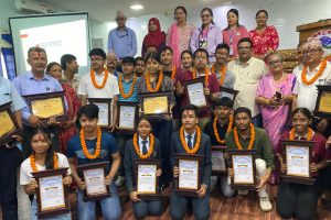 एसईईमा ४ जीपीए ल्याउने विद्यार्थी र विद्यालयलाई महानगरको सम्मान