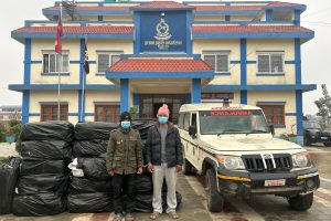 केराबारीमा एम्बुलेन्समा लुकाएर गाँजा तस्करी,२ जना पक्राउ