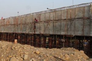मन्त्री नै ठेकेदार, अधिकांश सडक अधुरा