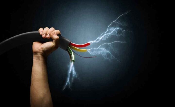 बुढीगंगामा कल चलाउने क्रममा करेन्ट लागेर महिलाको मृत्यु