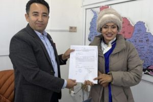 आशिका तामाङले पाइन् रास्वपाको टिकट, हिमेश पन्त हटे