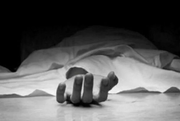 बुबालाई मतदान केन्द्र लैजाँदै गर्दा भएको दुर्घटनामा छोराको मृत्यु