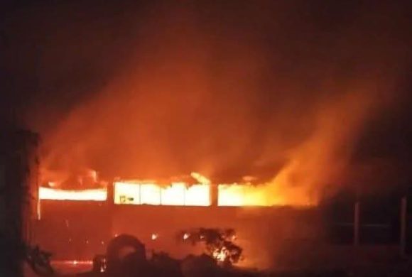 उदयपुरमा आगोले जलेर हजुरबुवा र नातिको मृत्यु