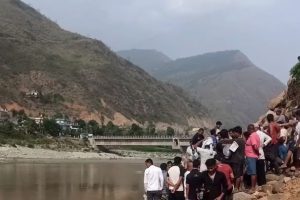 सुनकोसीमा पौडी खेल्ने क्रममा डुबेर दुई बालकको मृत्यु