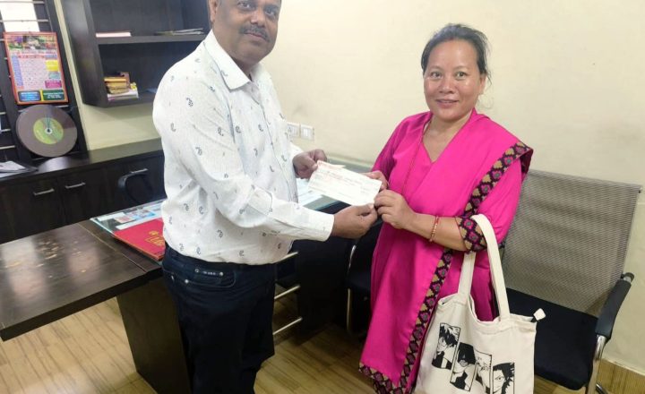 गाउँपालिका अध्यक्ष मगरको पहलमा लिलाभक्त राम आधारभूत विद्यालयलाई रु. २ लाख २५ हजार सहयोग