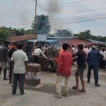 कप्तानगन्जको अवस्था नियन्त्रणबाहिर, स्थानीयका पसलमा तोडफोड सुरु