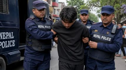 साबुनको डब्बामा हेरोइन, विराटनगरबाट तीन युवक पक्राउ